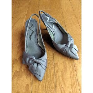 bow high heels, pointy toe